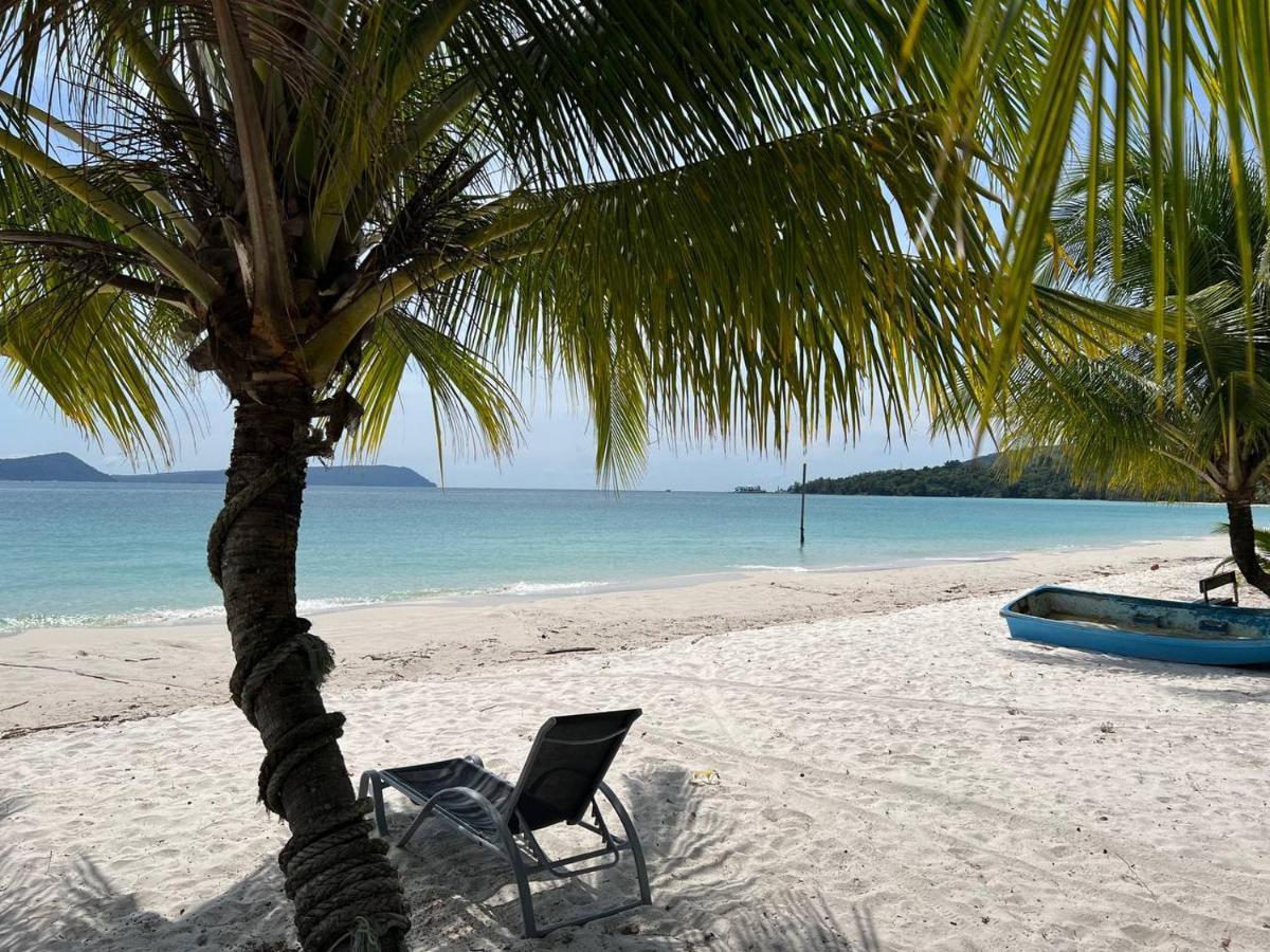 Hostel Funky Beach Sihanoukville Exterior foto